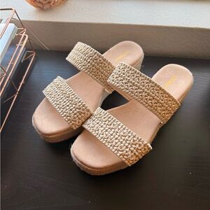 Old Navy Tan Woven Sandals